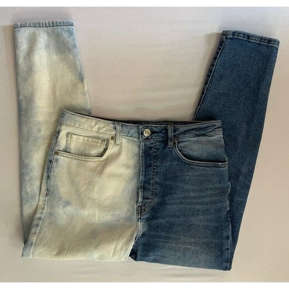 Forever 21 Jeans Two Toned Light wash Denim, Bleach Washed Denim Womens Size 30 - Picture 3 of 8